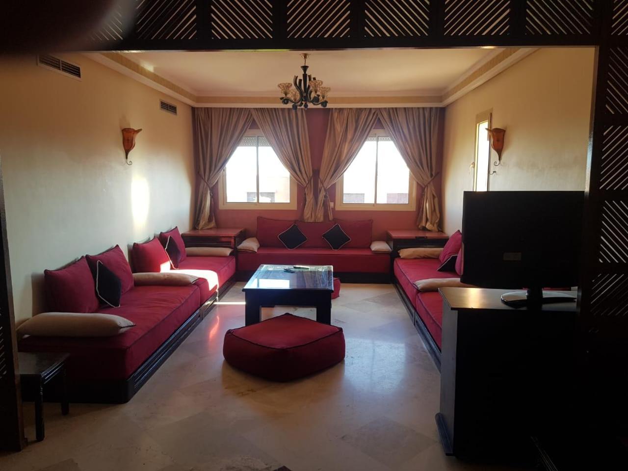 Appartement Centre- Avec Piscine *